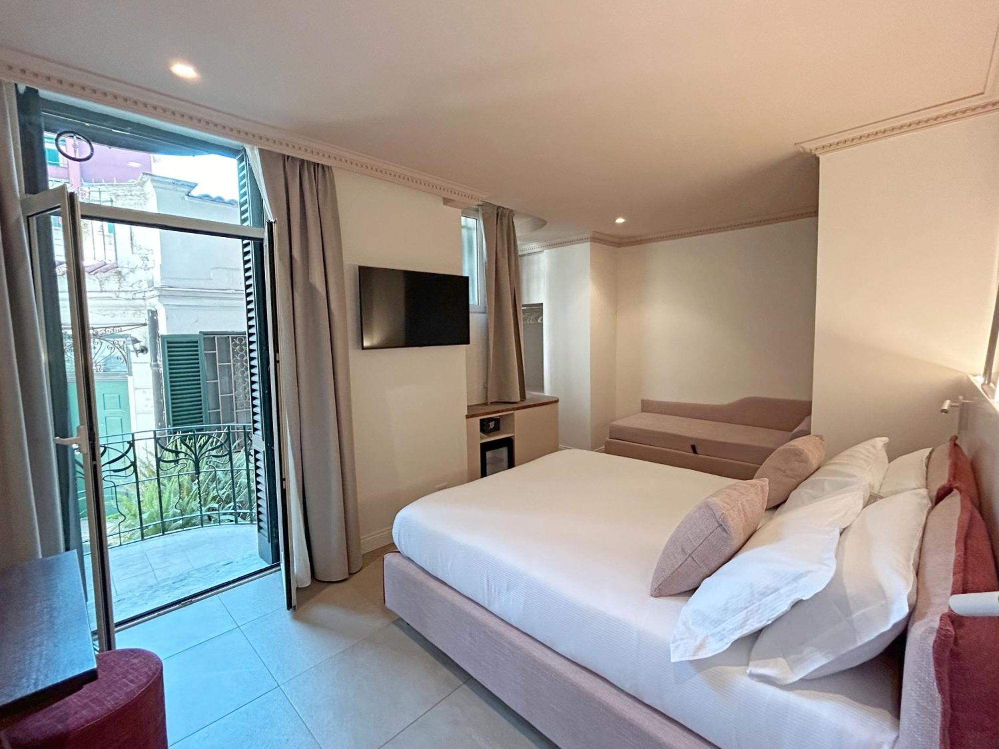 Astom Suites โรม ภายนอก รูปภาพ