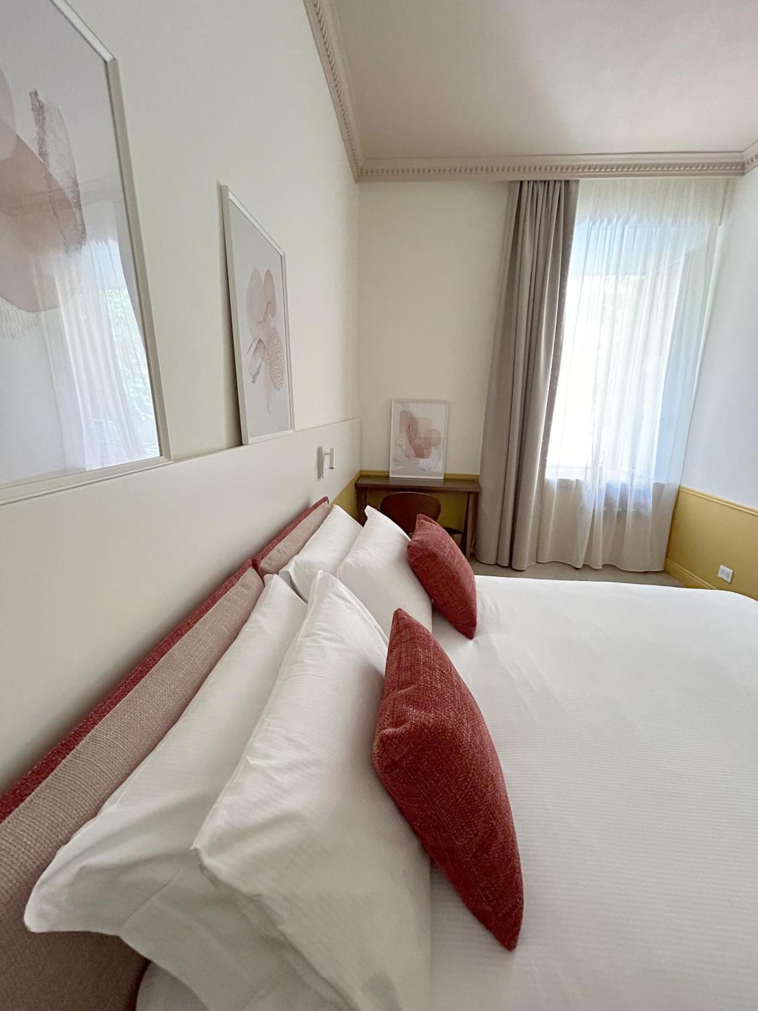 Astom Suites โรม ภายนอก รูปภาพ