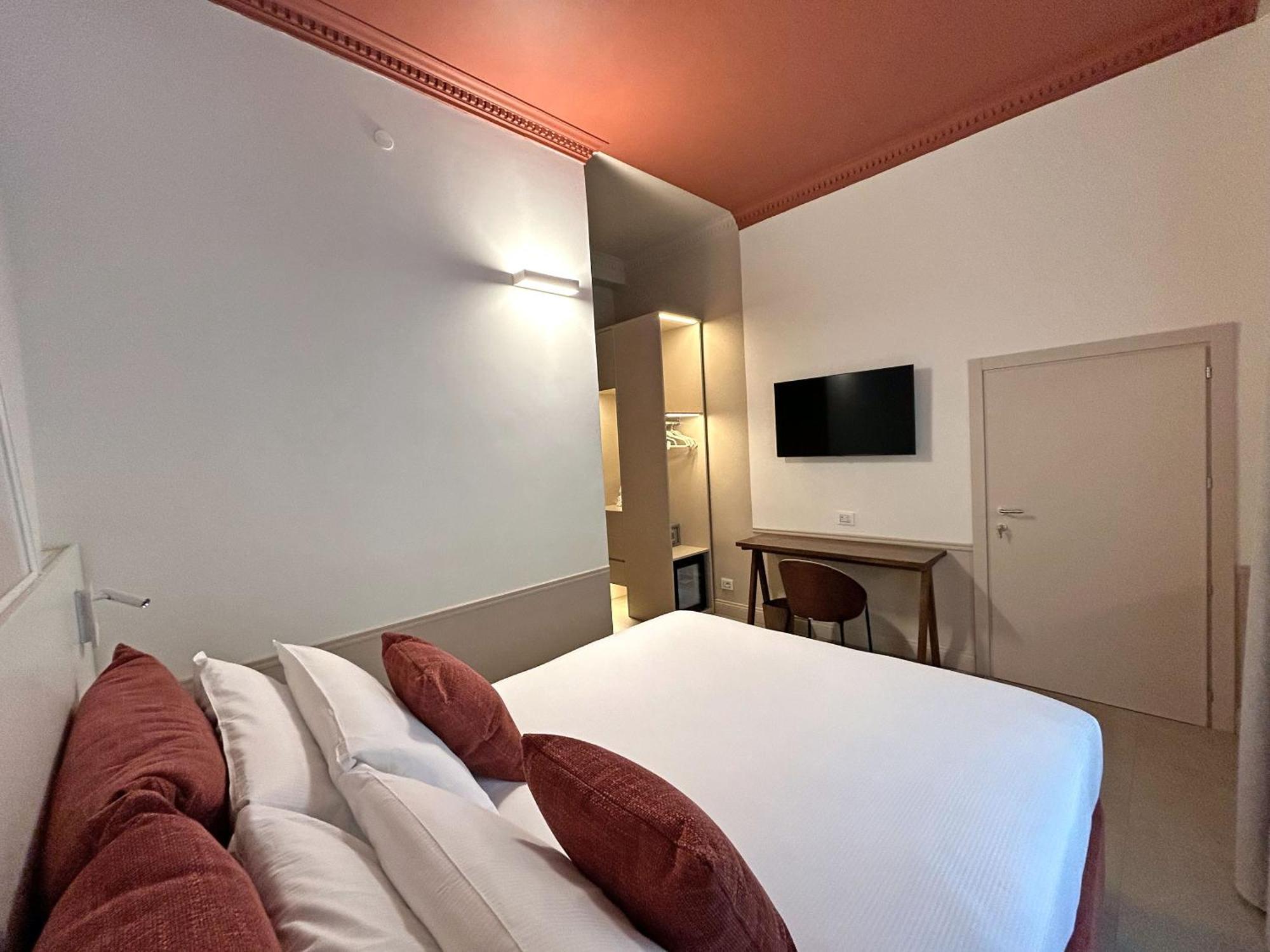 Astom Suites โรม ภายนอก รูปภาพ