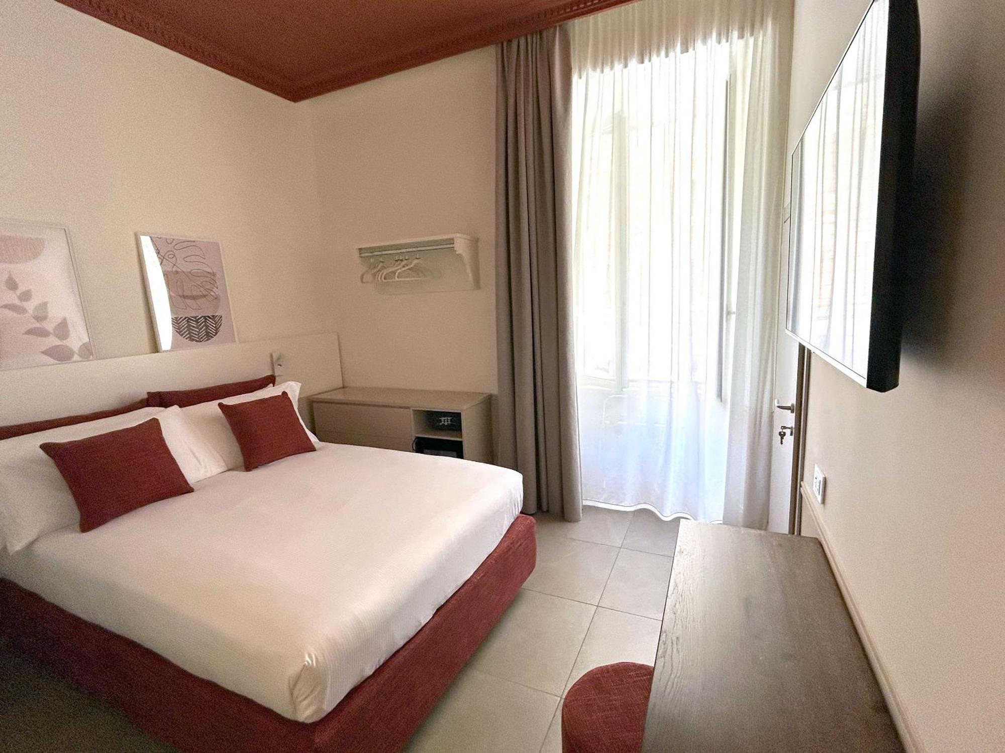 Astom Suites โรม ภายนอก รูปภาพ