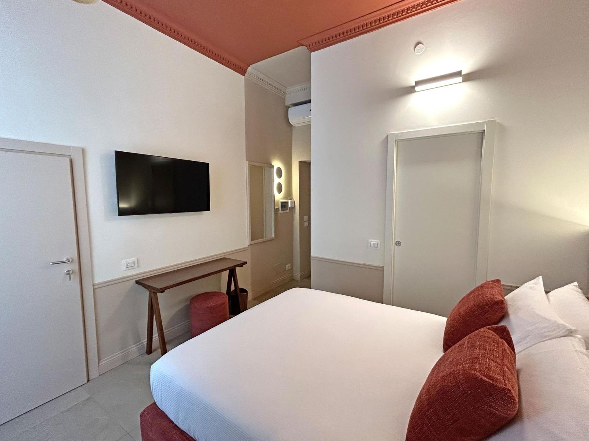 Astom Suites โรม ภายนอก รูปภาพ